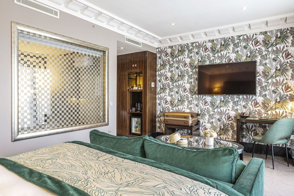 Le Casablanca Hotel Superior room  Casablanca View 2