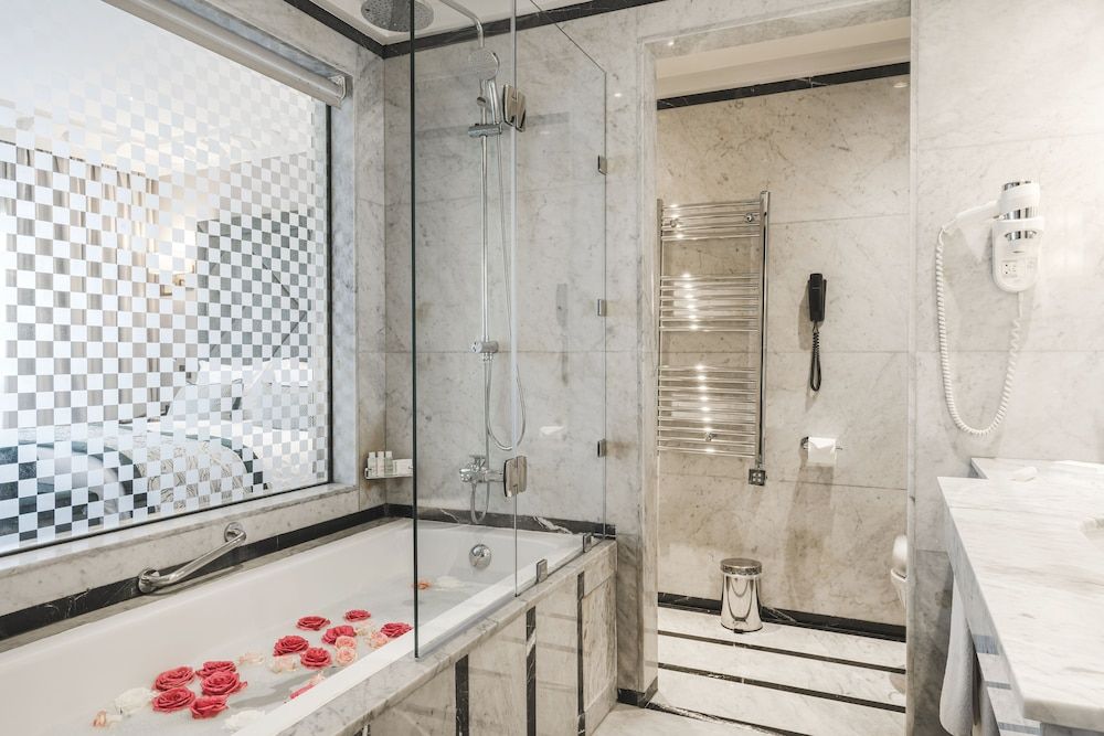 undefined Le Casablanca Hotel 9