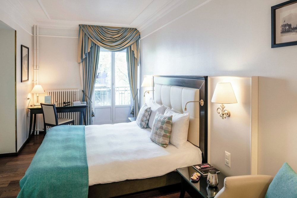 Grand Hotel Suisse Majestic, Autograph Collection Superior Room, 1 Queen Bed, City View 4