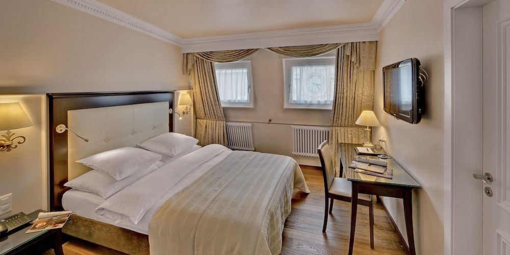 Grand Hotel Suisse Majestic, Autograph Collection Superior Room, 1 Queen Bed, City View 2