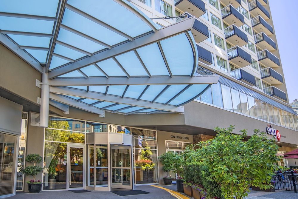 undefined Best Western Premier Chateau Granville Hotel & Suites & Conf. Centre 6