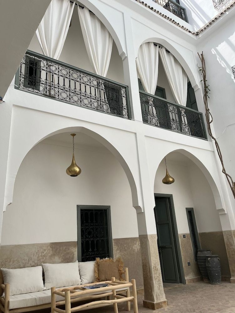 undefined RIAD NAFORA 5
