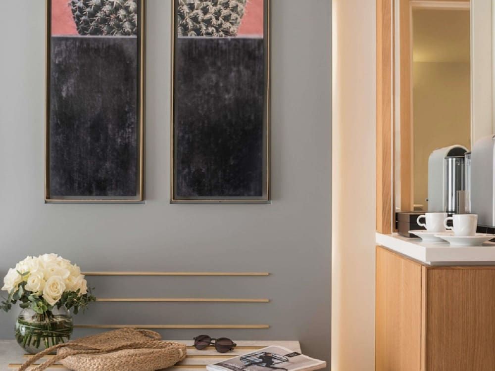 Croisette Beach Hotel Cannes - MGallery Collection Classic Room 13