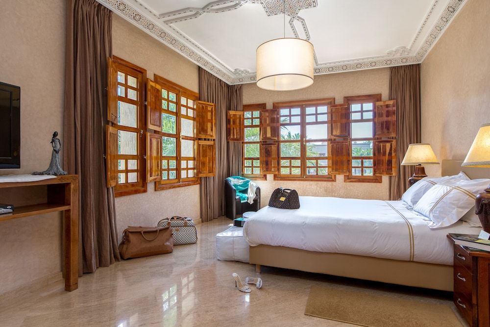 Domaine Rosaroum Villa, 8 Bedrooms (Villa de Maître + Bungalow) 11