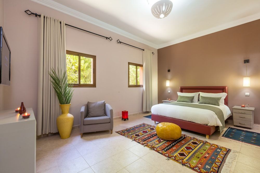 Domaine Rosaroum Villa, 7 Bedrooms (Villa de Prestige + Bungalow) 2