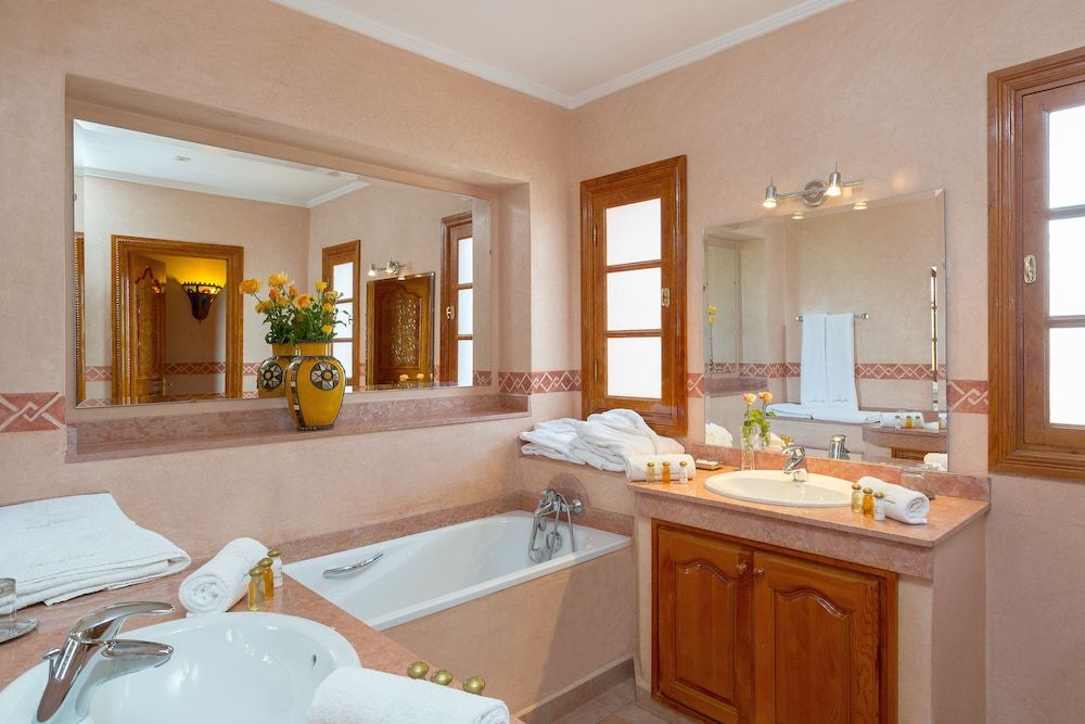 Domaine Rosaroum Villa, 7 Bedrooms (Villa de Prestige + Bungalow) 19