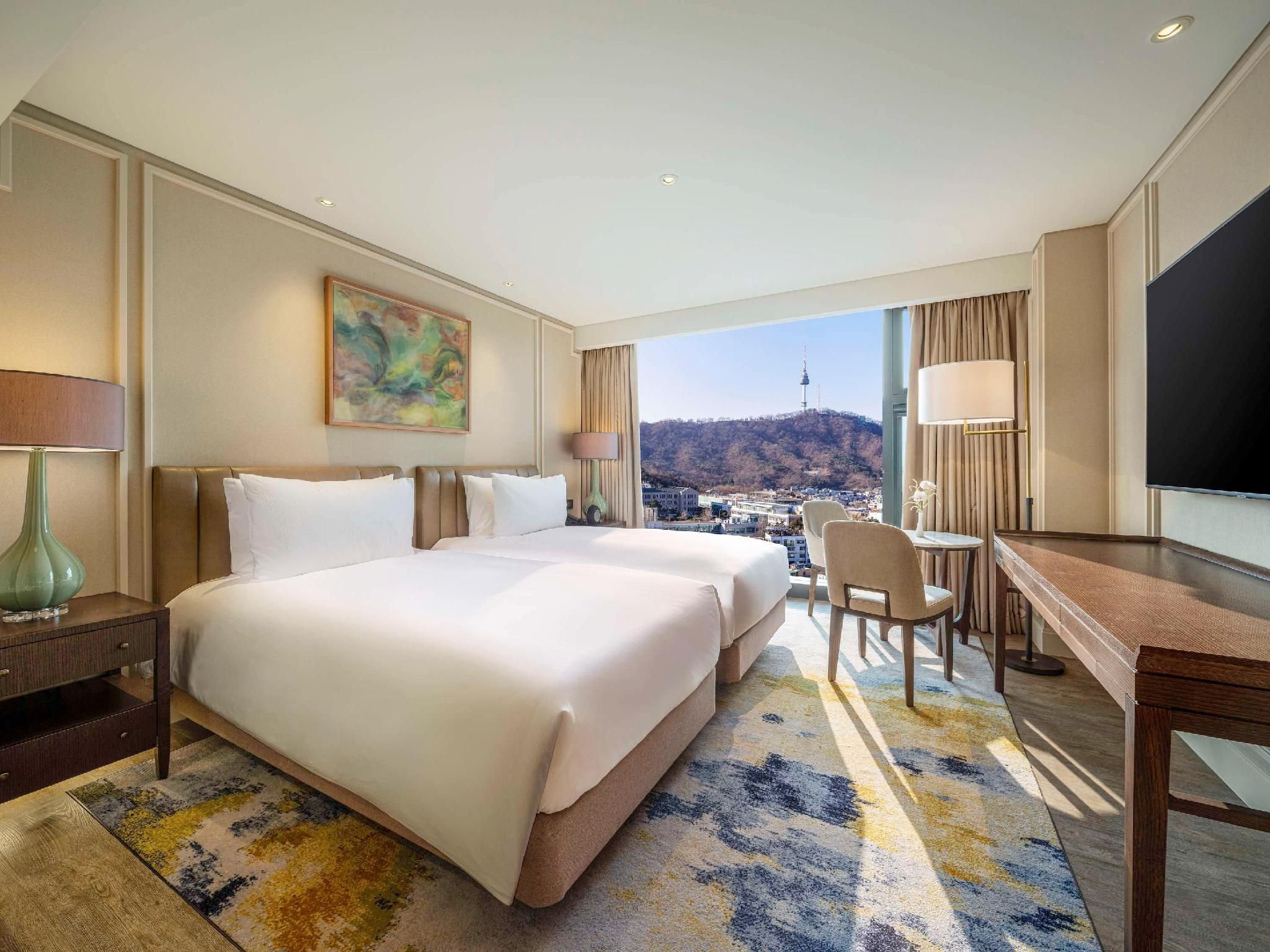 Executive room with 2 single beds