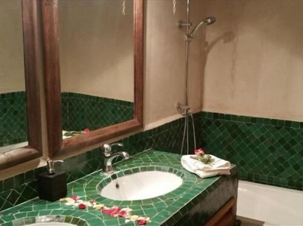 undefined Arabian Riad 10