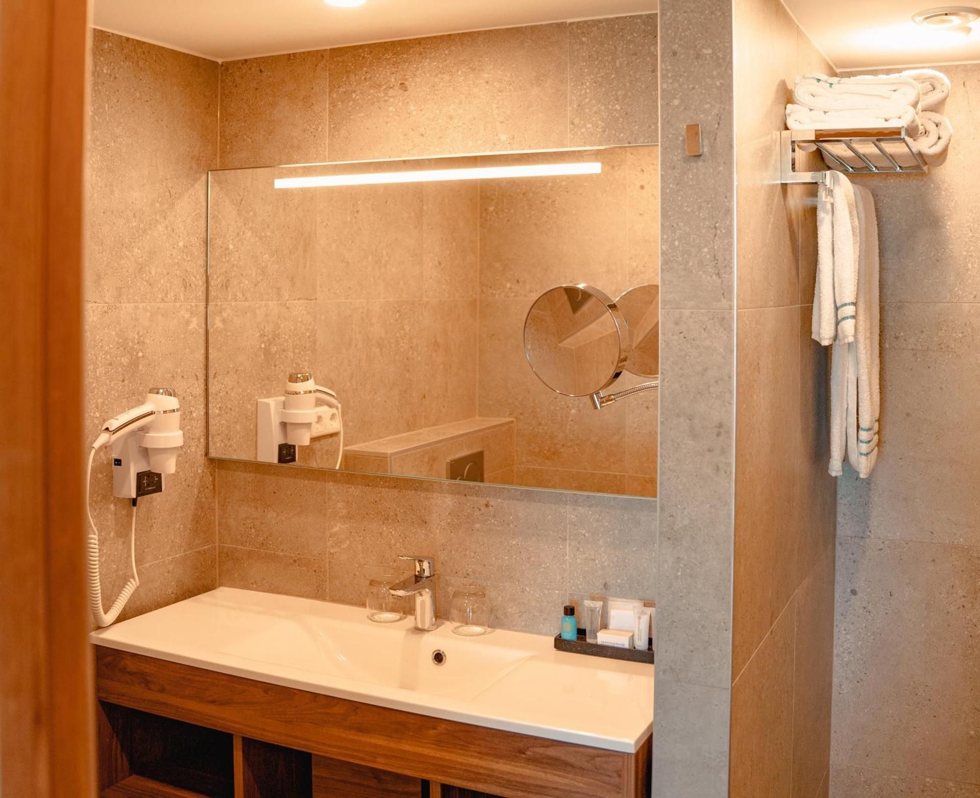 Avila Beach Hotel Standard Room - Octagon 3