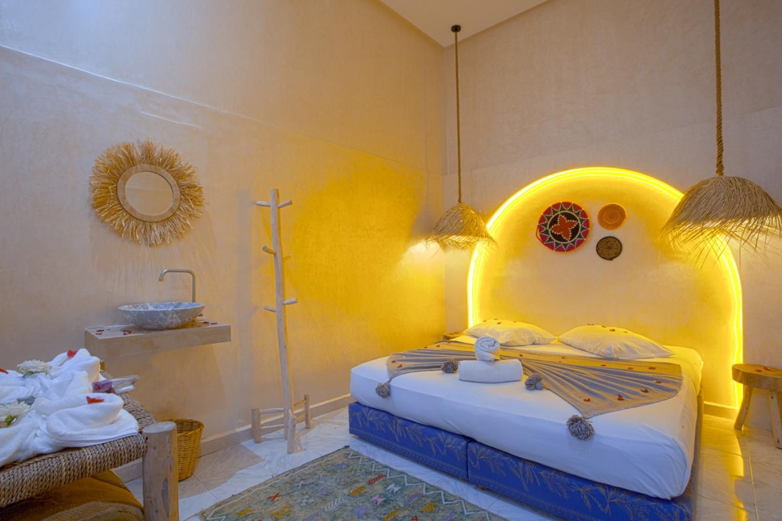 Double - Shared Bathroom