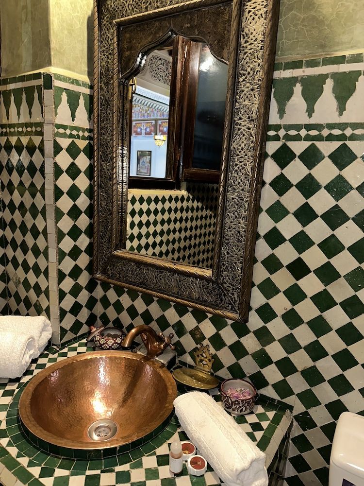 Palais Al Firdaous Superior Room (Elambra)