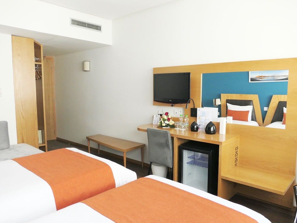 Le Pietri Urban Hotel Standard Triple Room 9