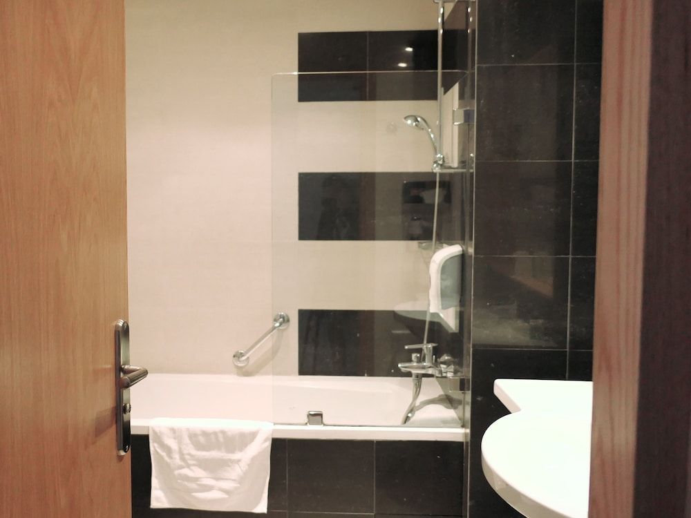 Le Pietri Urban Hotel Standard Triple Room 14