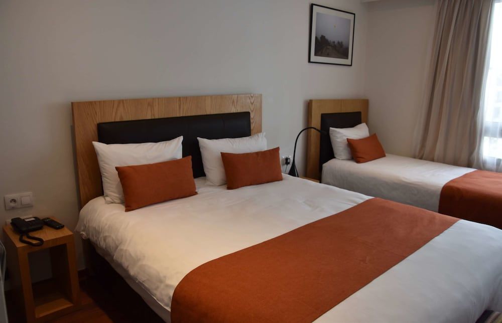 Le Pietri Urban Hotel Standard Triple Room 10