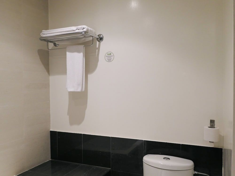 Le Pietri Urban Hotel Standard Triple Room 15