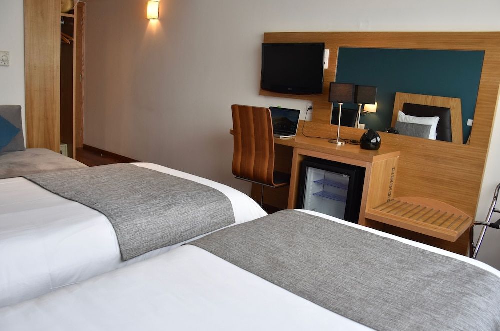 Le Pietri Urban Hotel Standard Triple Room 2