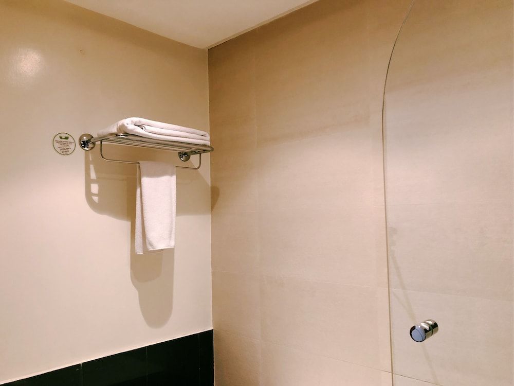 Le Pietri Urban Hotel Standard Twin Room 11