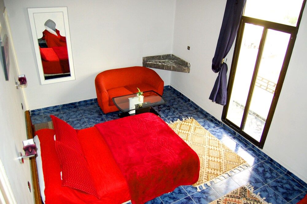 Double Room (With Salon)