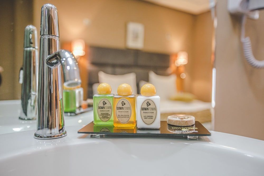 New Art's DownTown Hotel Junior Suite 10