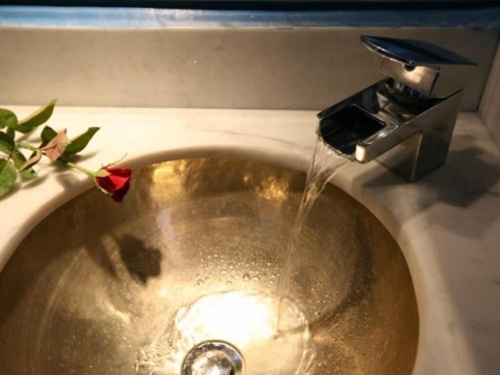 undefined Riad Chalymar 5