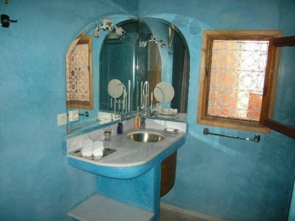 undefined Riad Chalymar 8