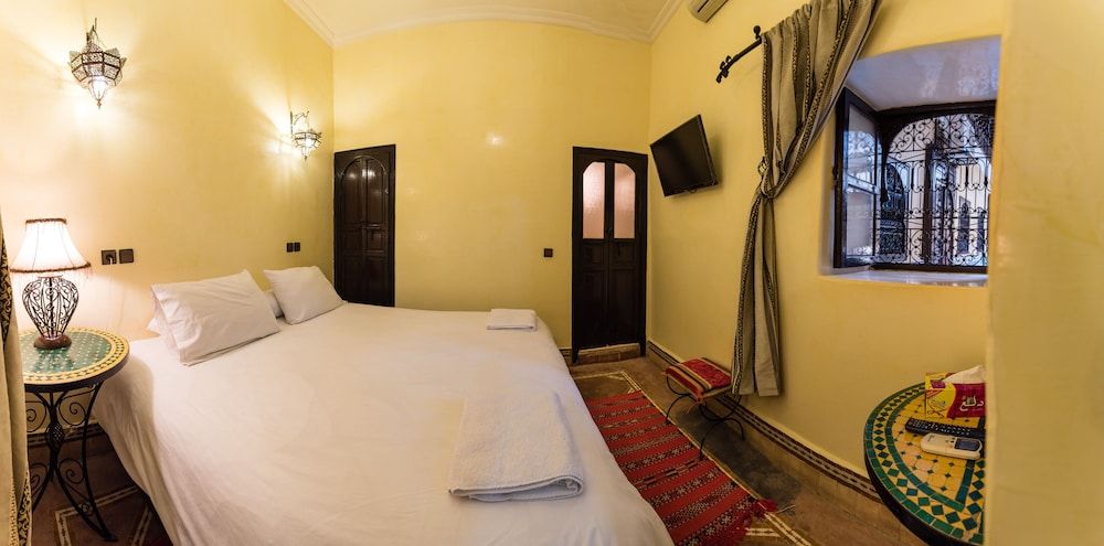 undefined Riad Omar 2