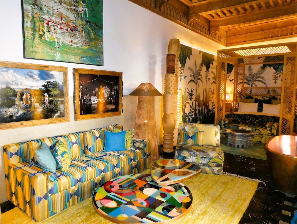 undefined Riad Due 4