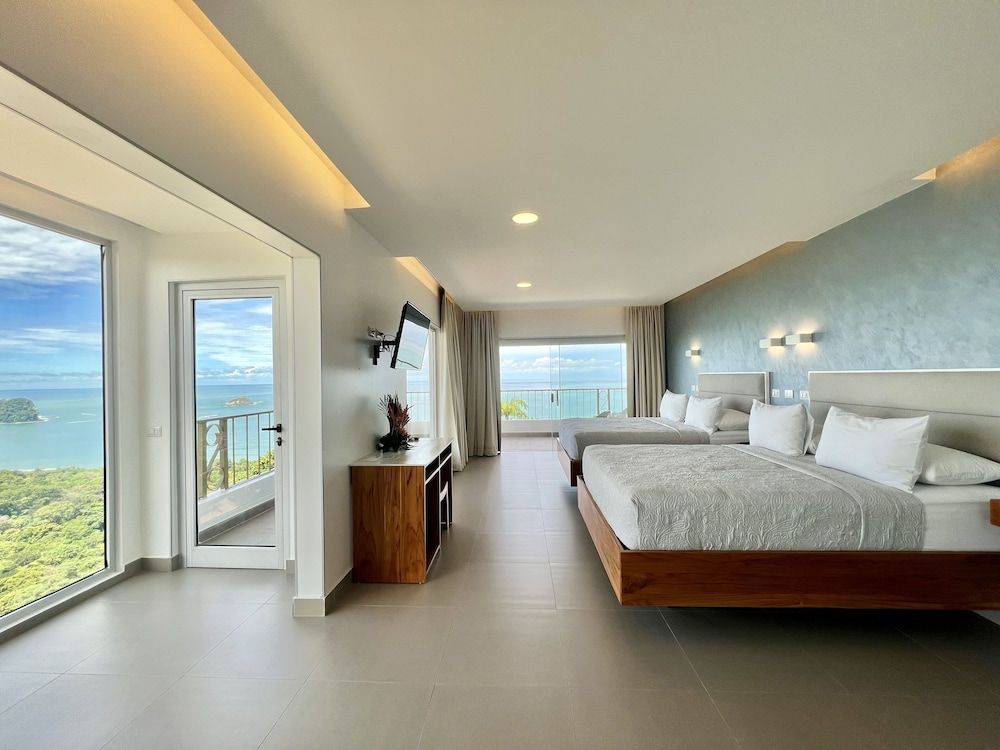 Corner Sunset Ocean View Room