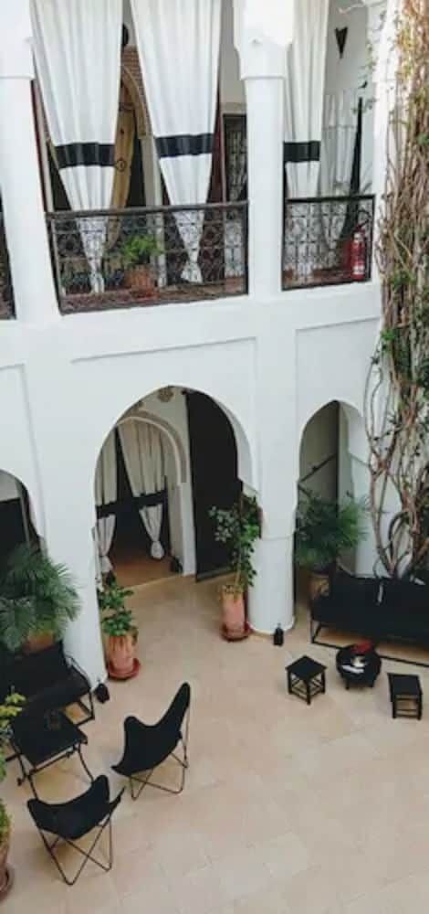 undefined Riad Noor Charana 5