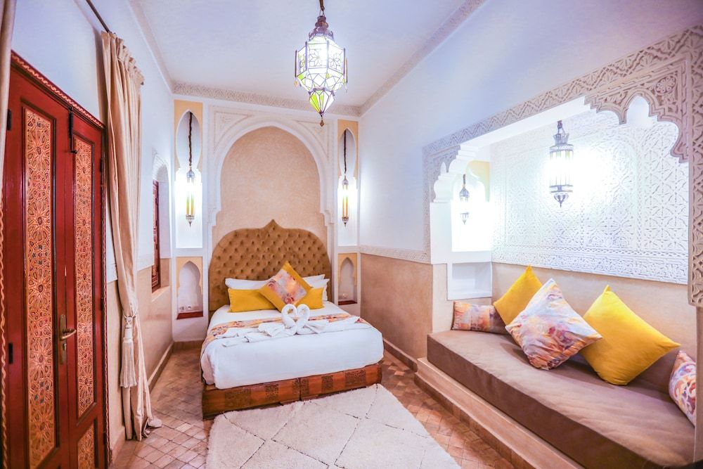 Riad Melhoun & Spa Junior Suite, 1 King Bed, Non Smoking, Courtyard View (Gaya) 10
