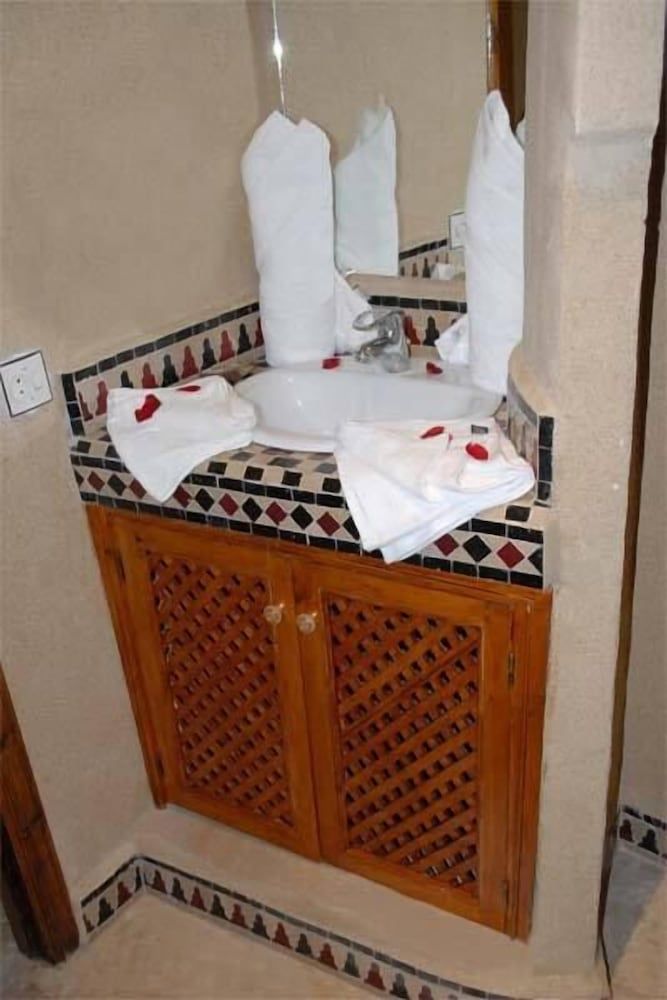 Riad Marrakech House Standard Double Room 4