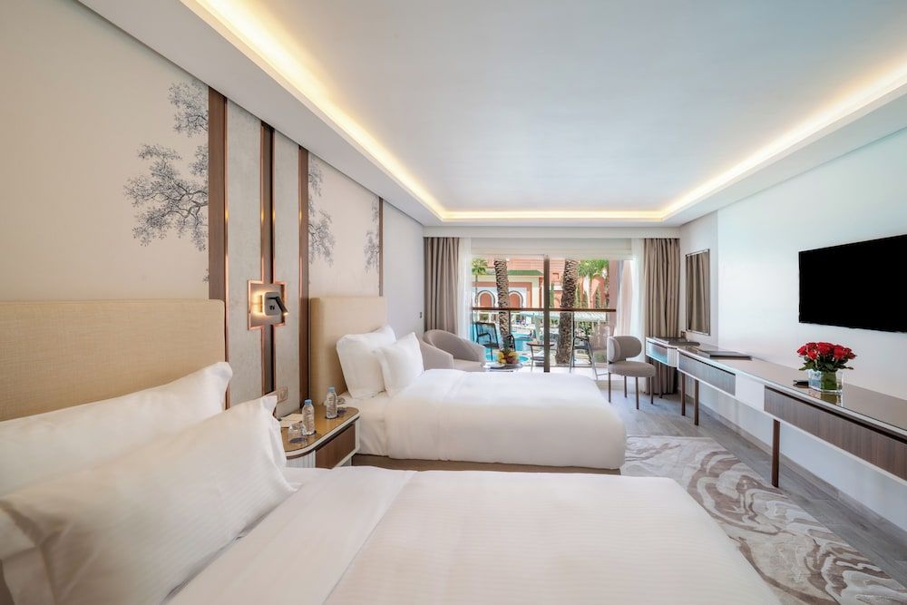 undefined Savoy Le Grand Hotel 4