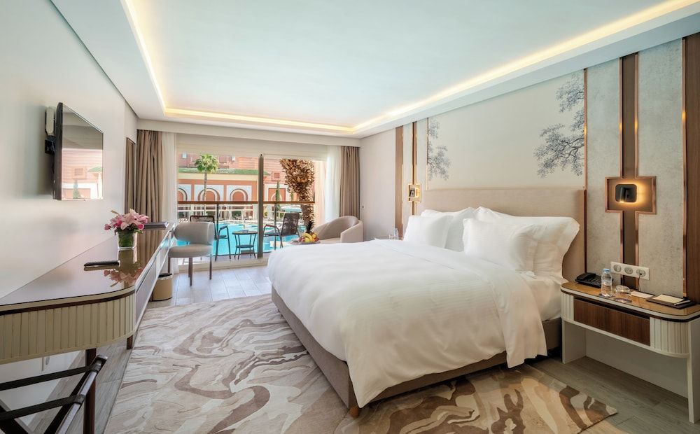 undefined Savoy Le Grand Hotel 4