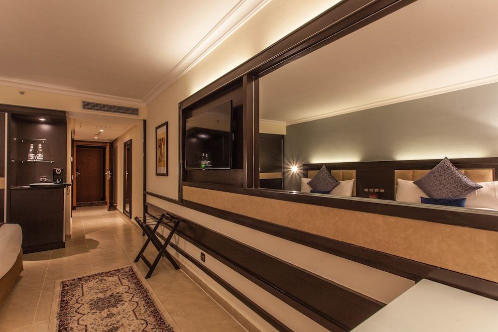 undefined Savoy Le Grand Hotel