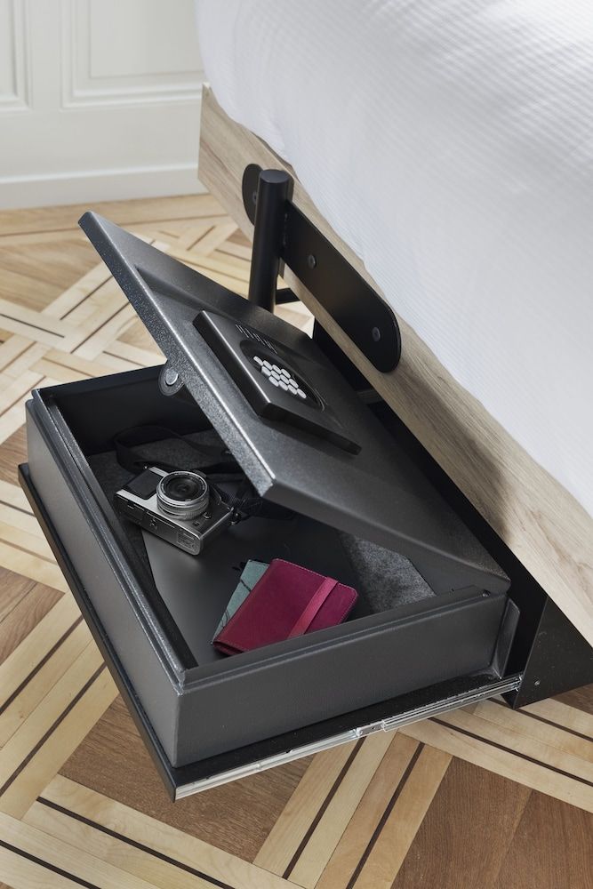 Stay KooooK Bern City – Online Check In Comfort Double Room Cozy 9