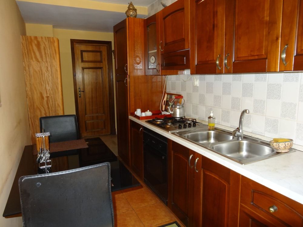 Leyna Vacancy Homes Deluxe Apartment 4