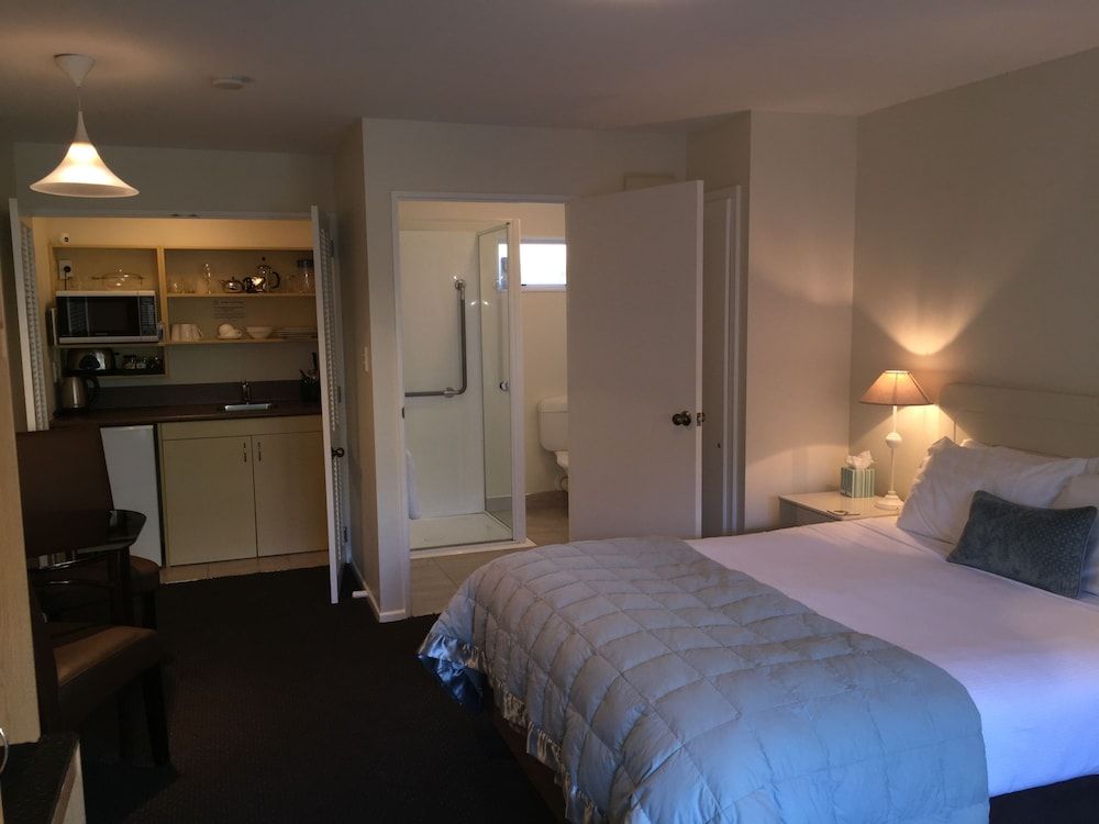 Studio, 1 Queen Bed