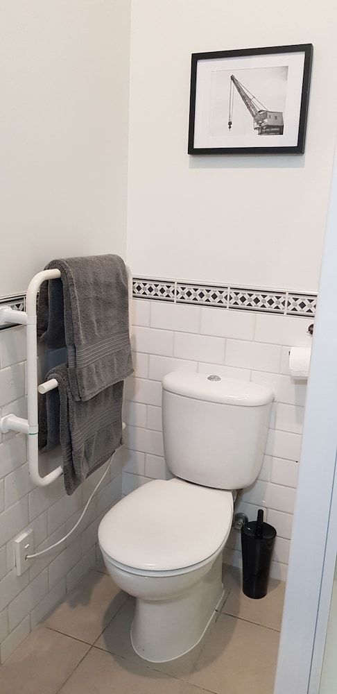 undefined Princes Wharf Boutique Apartment 8