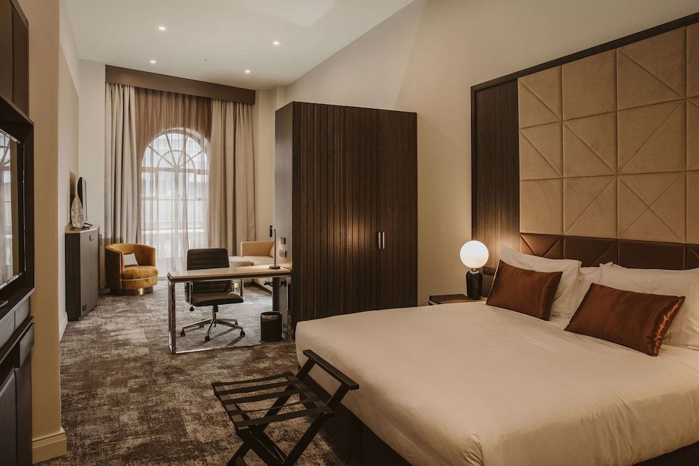 Junior Suite, 1 King Bed