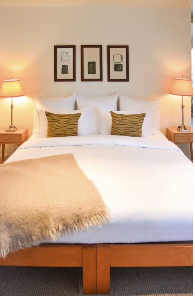 River Birches Luxury Cottage 4