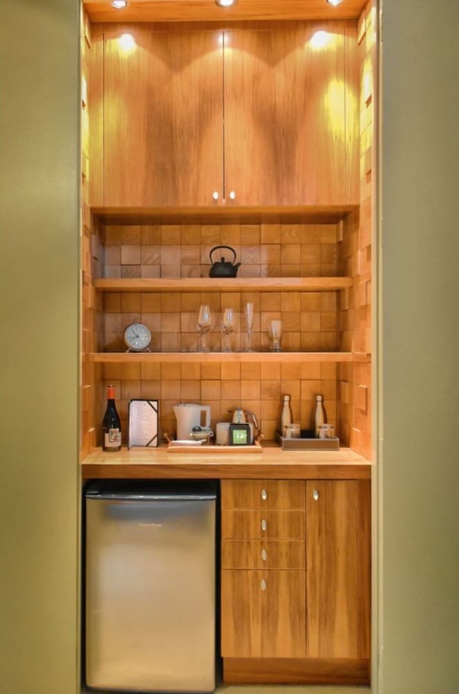 River Birches Exclusive use of River Birches 6