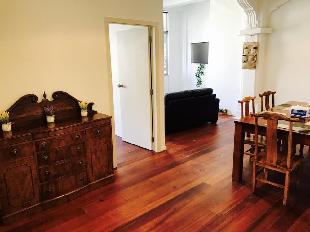 Aura Hotel Double Room, Shared Bathroom 3