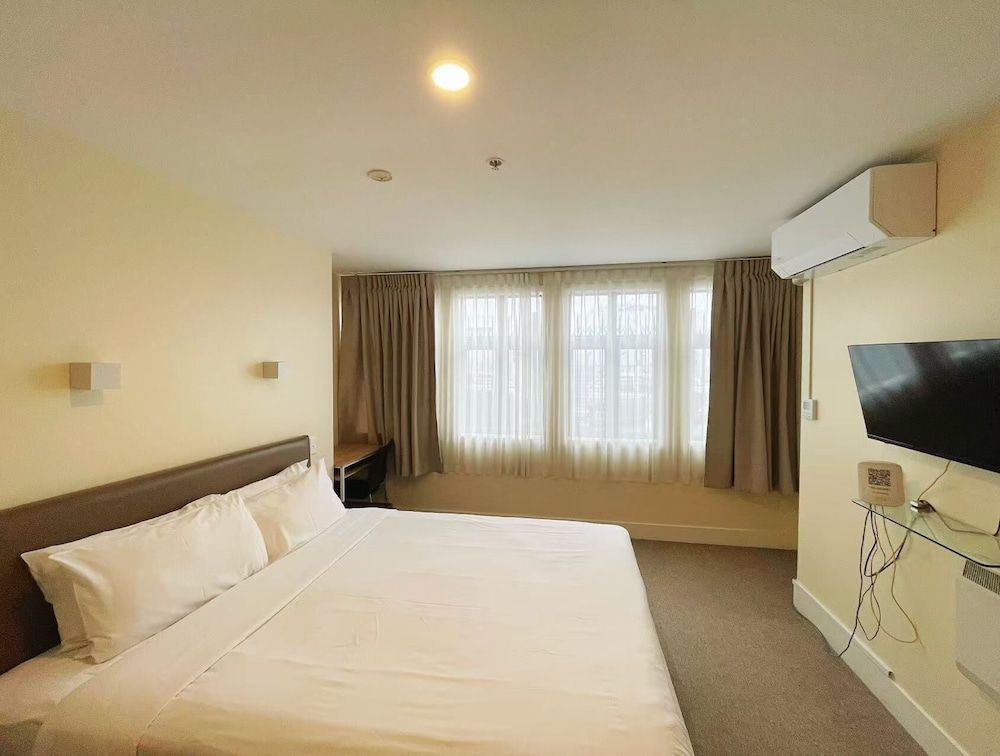 Grand Central Serviced Apartments