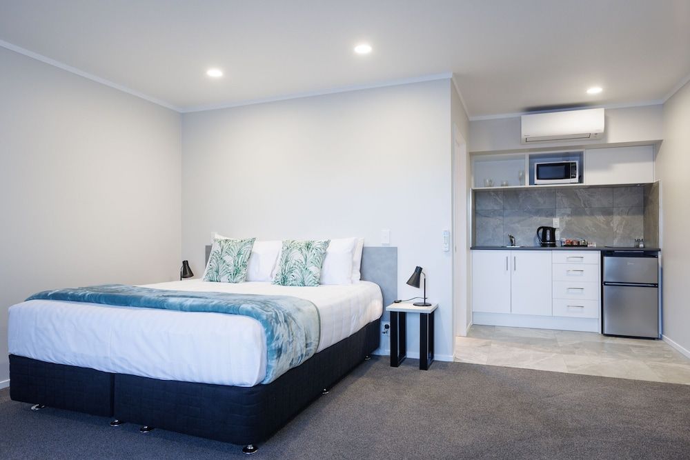 Standard Studio, Non Smoking, Refrigerator & Microwave (Spa Studio)