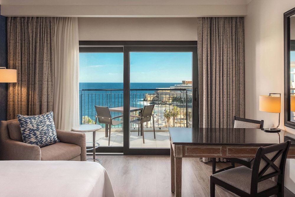 Superior Room, 2 Queen Beds, Sea View