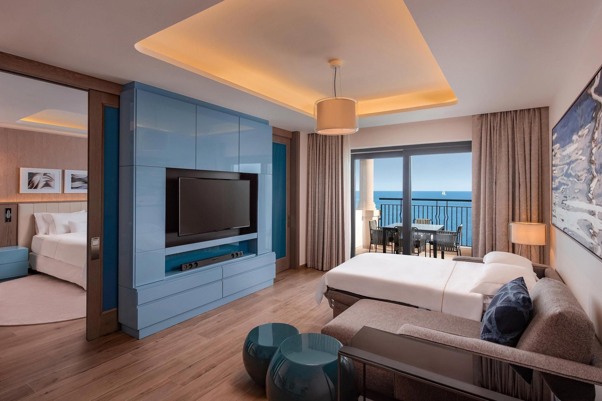 TWO BEDROOM LUXURY SUITE, 2 BEDROOM SUITE, BEDROOM 1: 1 KING, BEDROOM 2: 1 QUEEN, SOFA BED