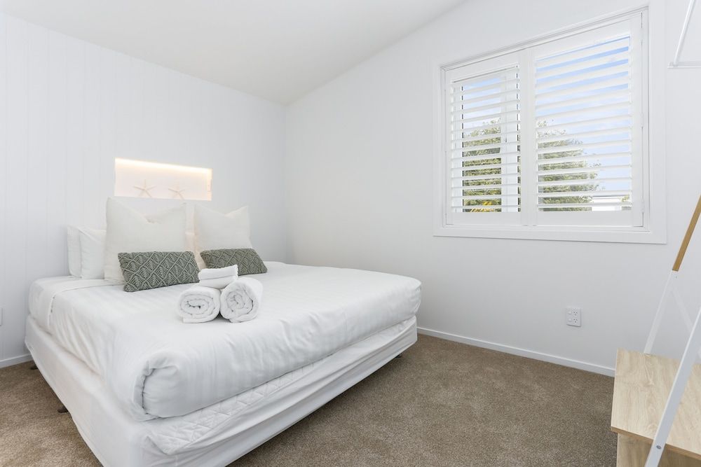 Stay Mission Bay Grand Apartment, 4 Bedrooms, Balcony, Sea View 4