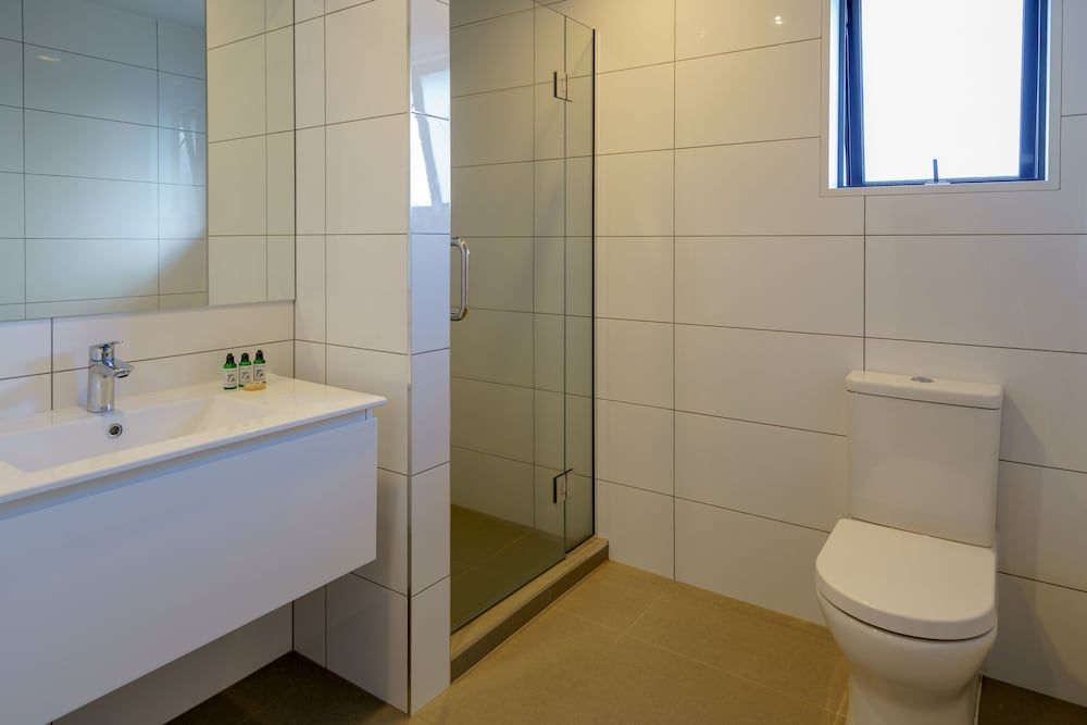 Apartments 118 Deluxe Two Bedroom Apartment 7