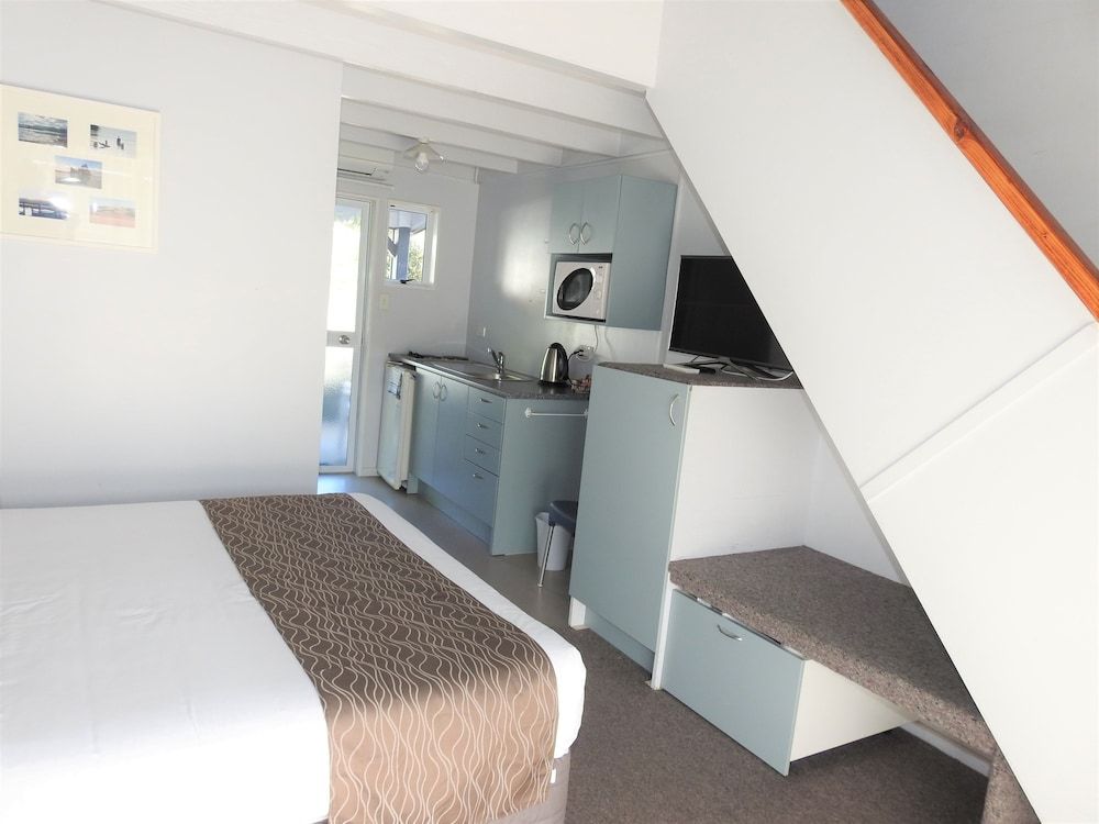 Split - Level Studio