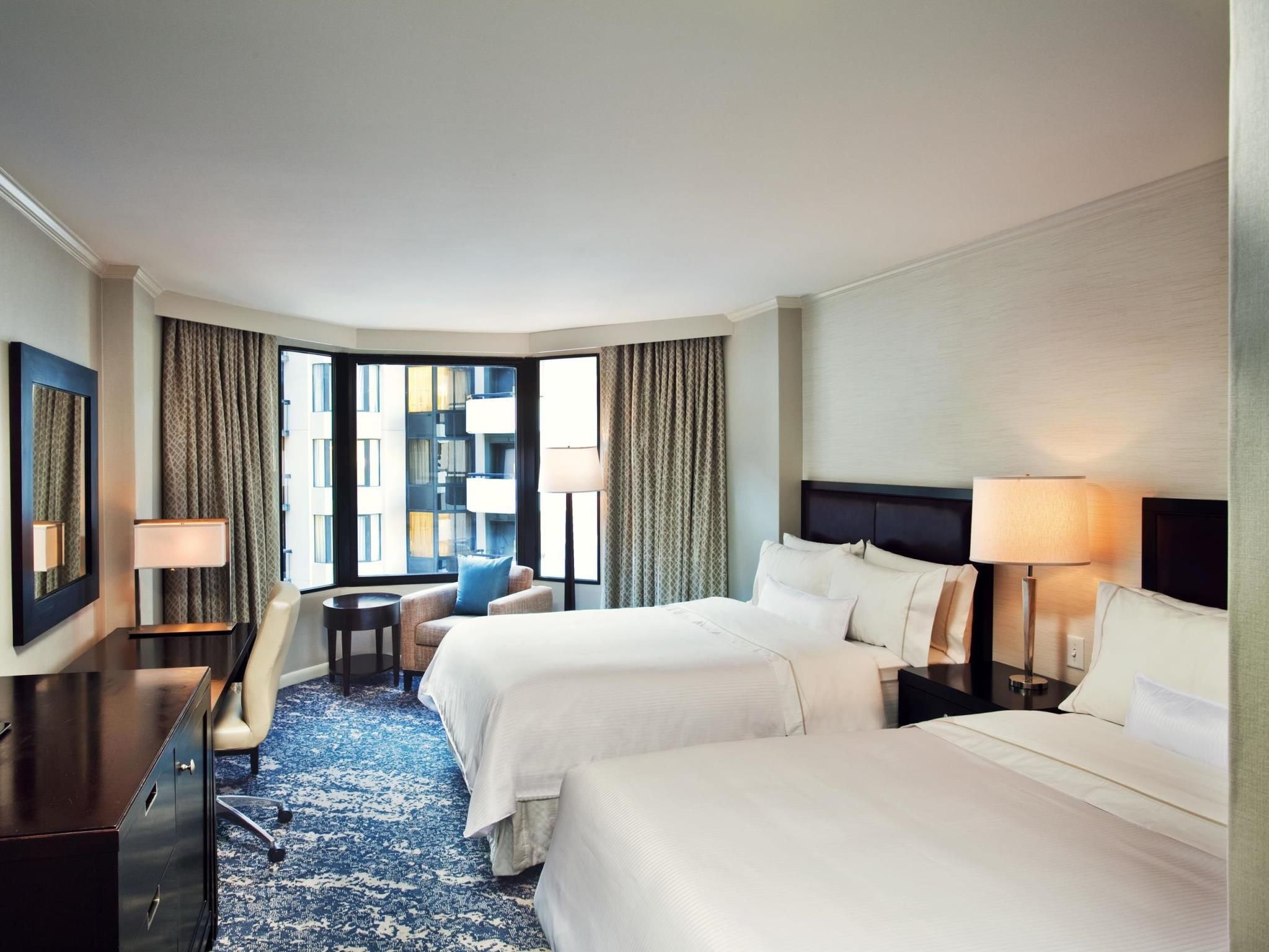 Guest room, 2 Double, Atrium view, High floor